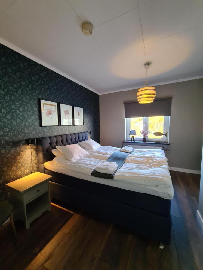 Dala-Jaerna Hotell Och Vandrarhem Εξωτερικό φωτογραφία